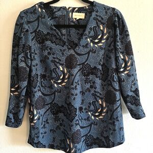 Floral Black & Blue V-Neck Blouse Top 3/4 Sleeves Office Cottagecore Chic Small